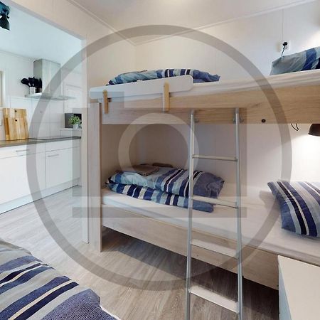 Stunning Ship In Aalsmeer With Kitchen Dış mekan fotoğraf